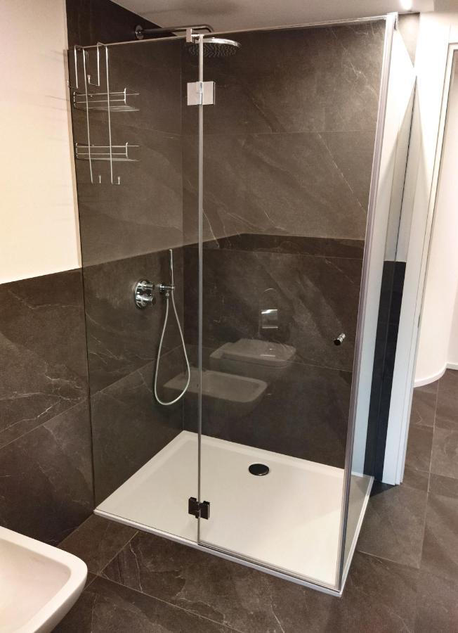 Malè Suite Svaizer Con Giardino Privato מראה חיצוני תמונה