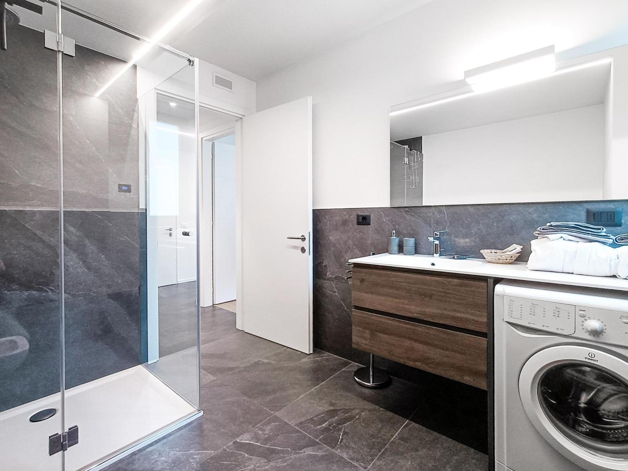 Malè Suite Svaizer Con Giardino Privato מראה חיצוני תמונה